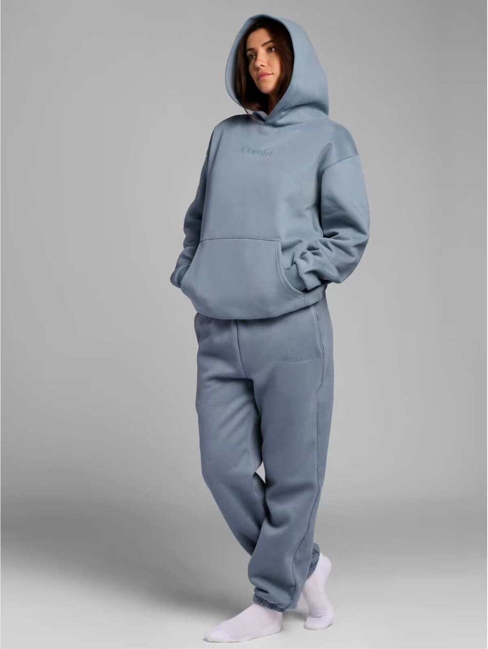 COMFRT NWOT Signature Cuffed Leg Sweatpants Sky Size [S] - Picture 2 of 3